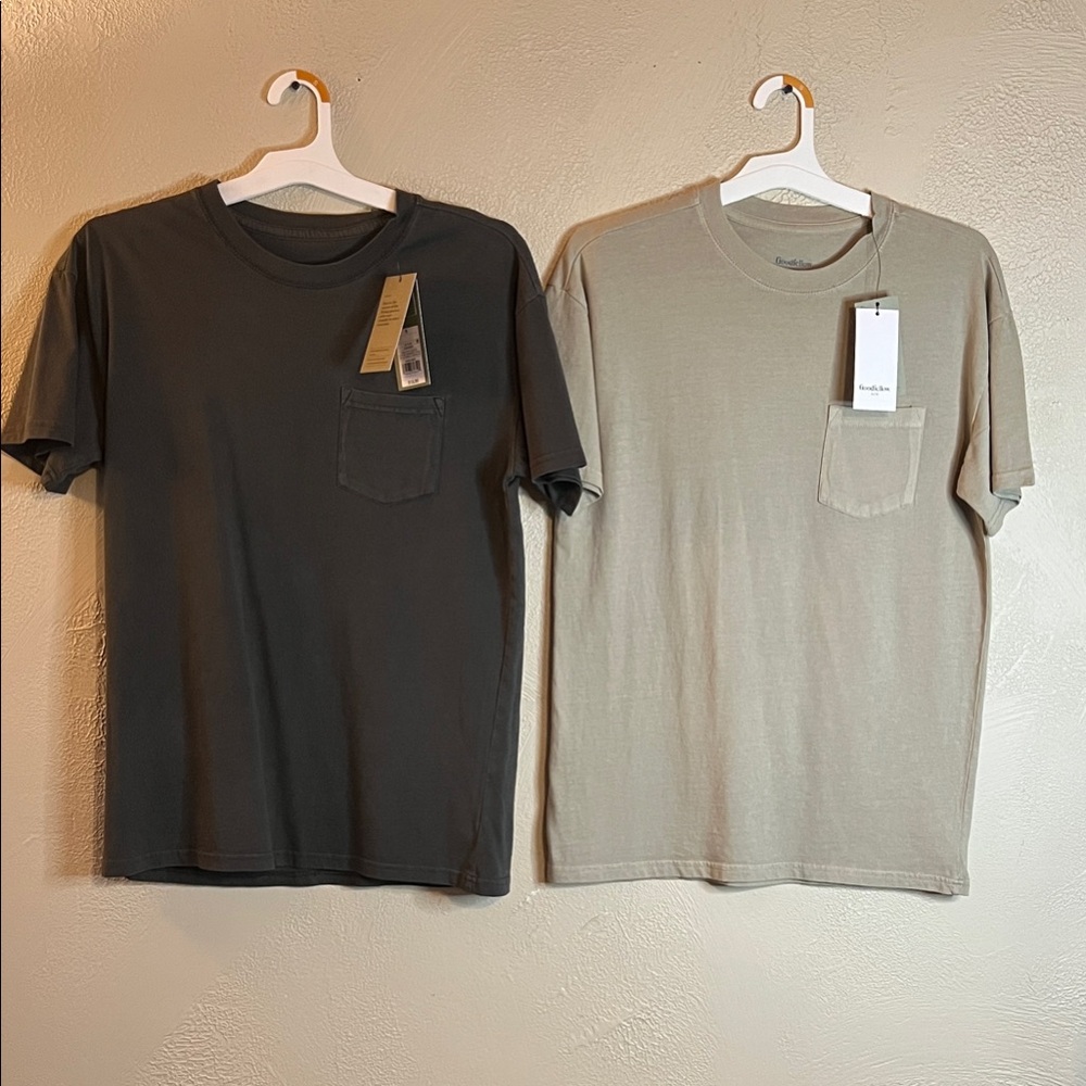 Goodfellow & Co Men's Black and Tan T-Shirt Set
